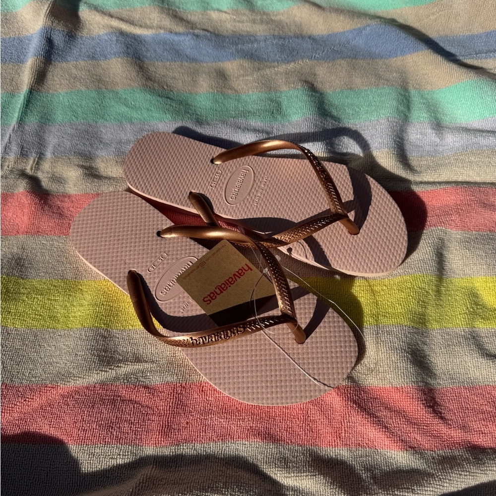 Rose Gold Havaianas Sandals